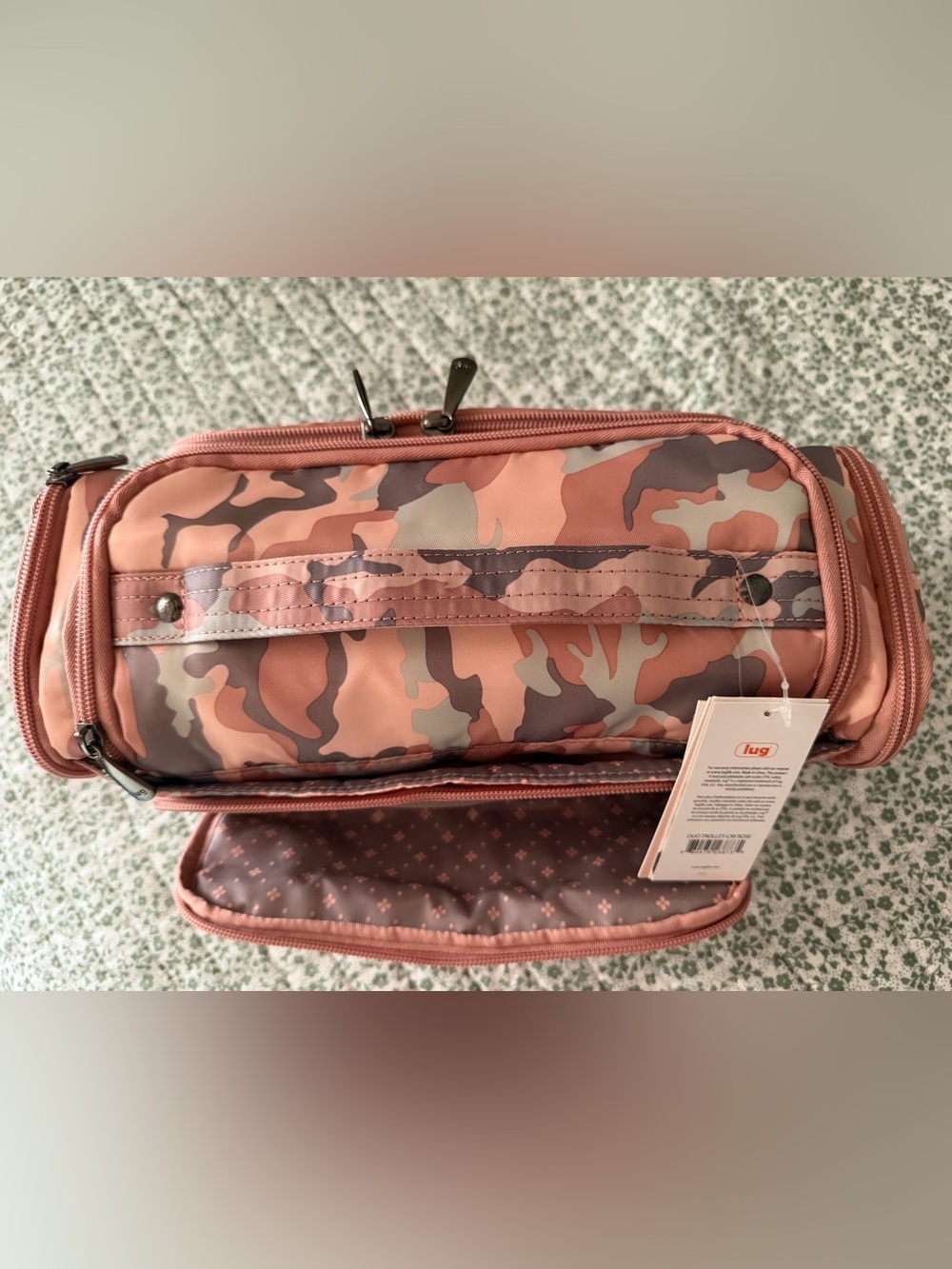 Lug Duo Trolly Bag in Camo Rose pattern - NWT - Picture 5 of 10